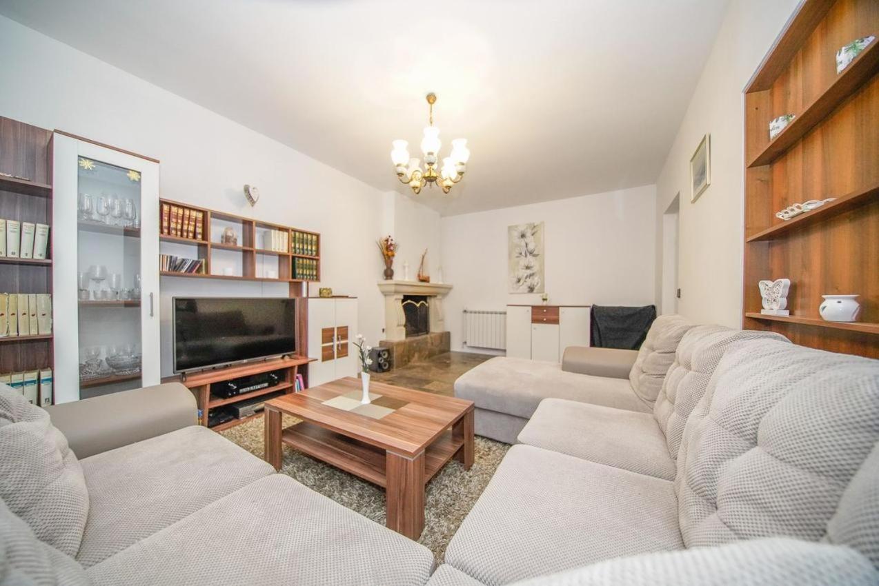 Apartman Mate Сплитска Экстерьер фото