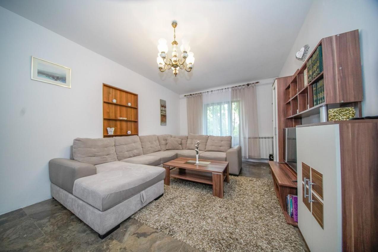 Apartman Mate Сплитска Экстерьер фото