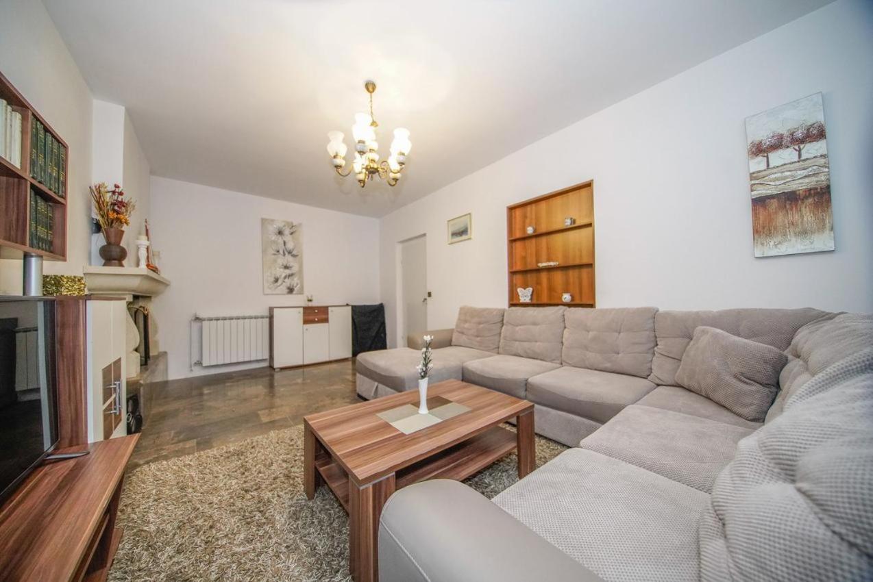 Apartman Mate Сплитска Экстерьер фото